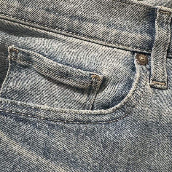 Men’s PAIGE Lennox Light Wash Denim Jeans Slim Leg, Minimal Distressing, Size 36 - Picture 8 of 16